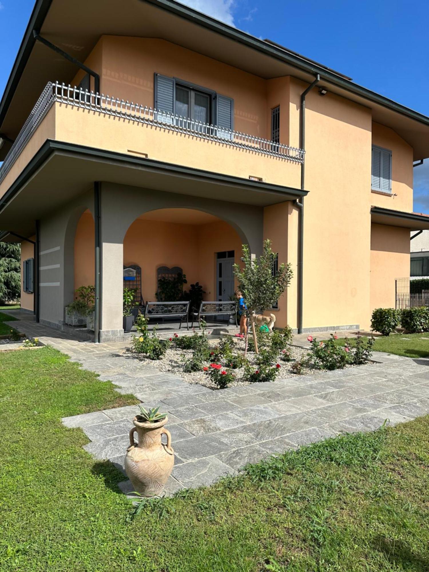 Villa 3 Cassano dʼAdda Exterior foto